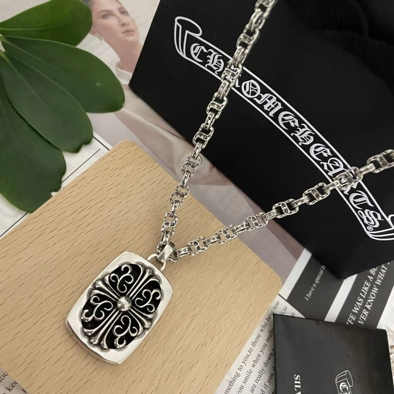 Functional Chrxmx Hxxrts Necklaces 300981