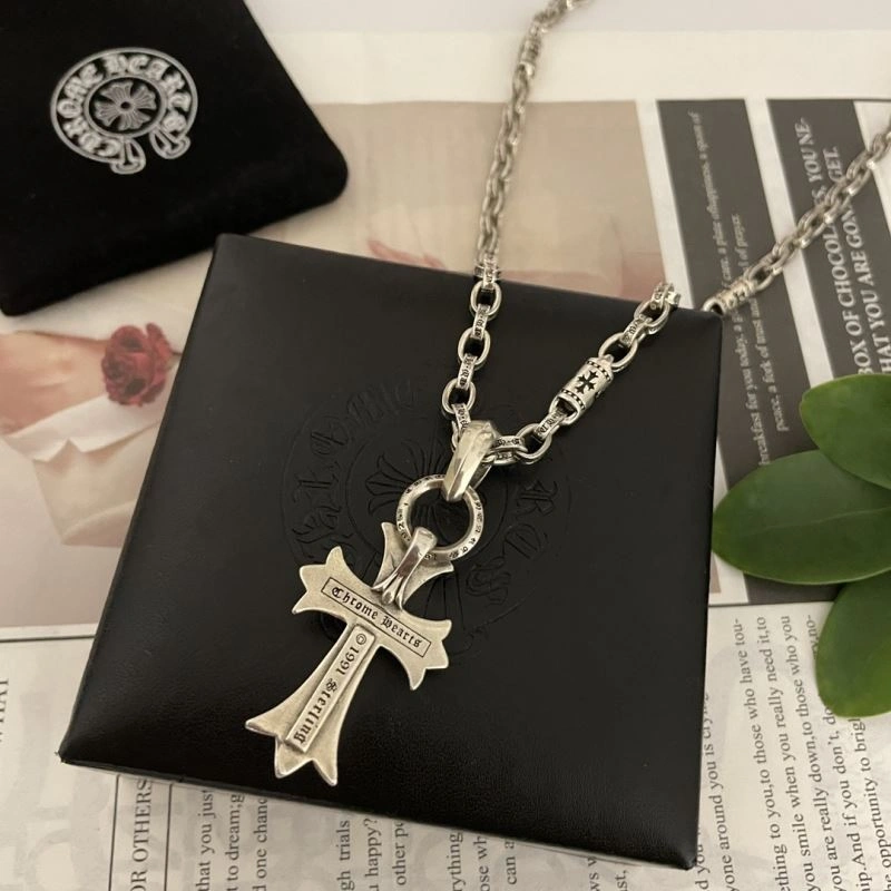 Trendy Chrxmx Hxxrts Necklaces 300941