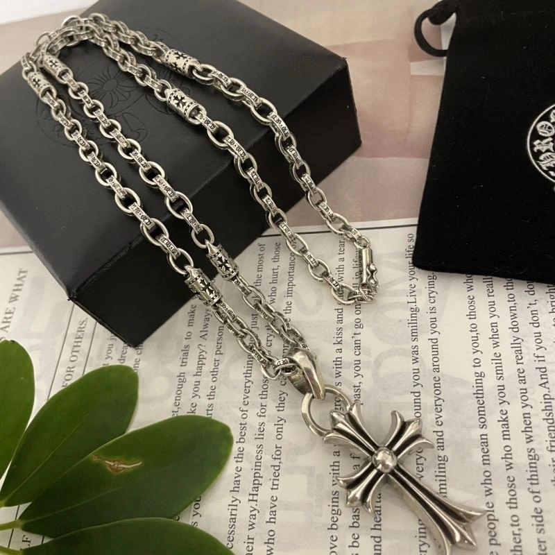 Trendy Chrxmx Hxxrts Necklaces 300941