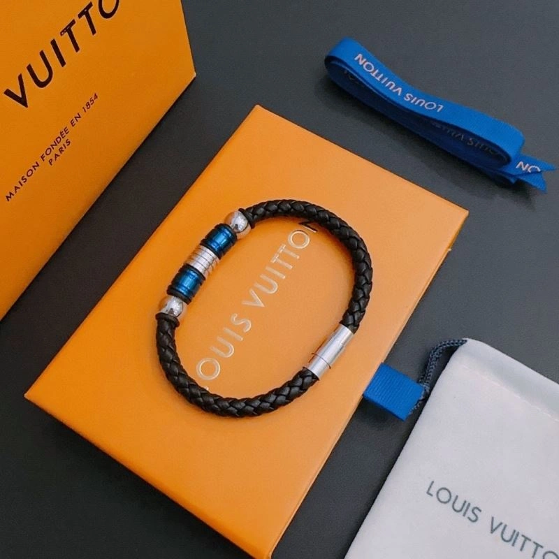 Reliable LX Bracelets 311955