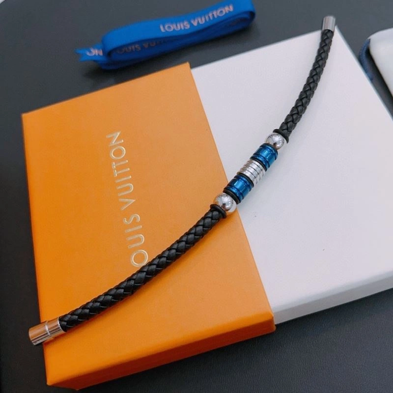Reliable LX Bracelets 311955