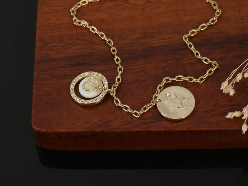 Christian Dxxr Necklaces Cozy 295109