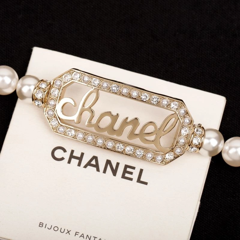 Fashionable Chxnxl Brooches 292735