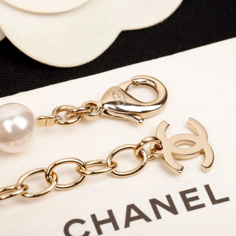 Fashionable Chxnxl Brooches 292735