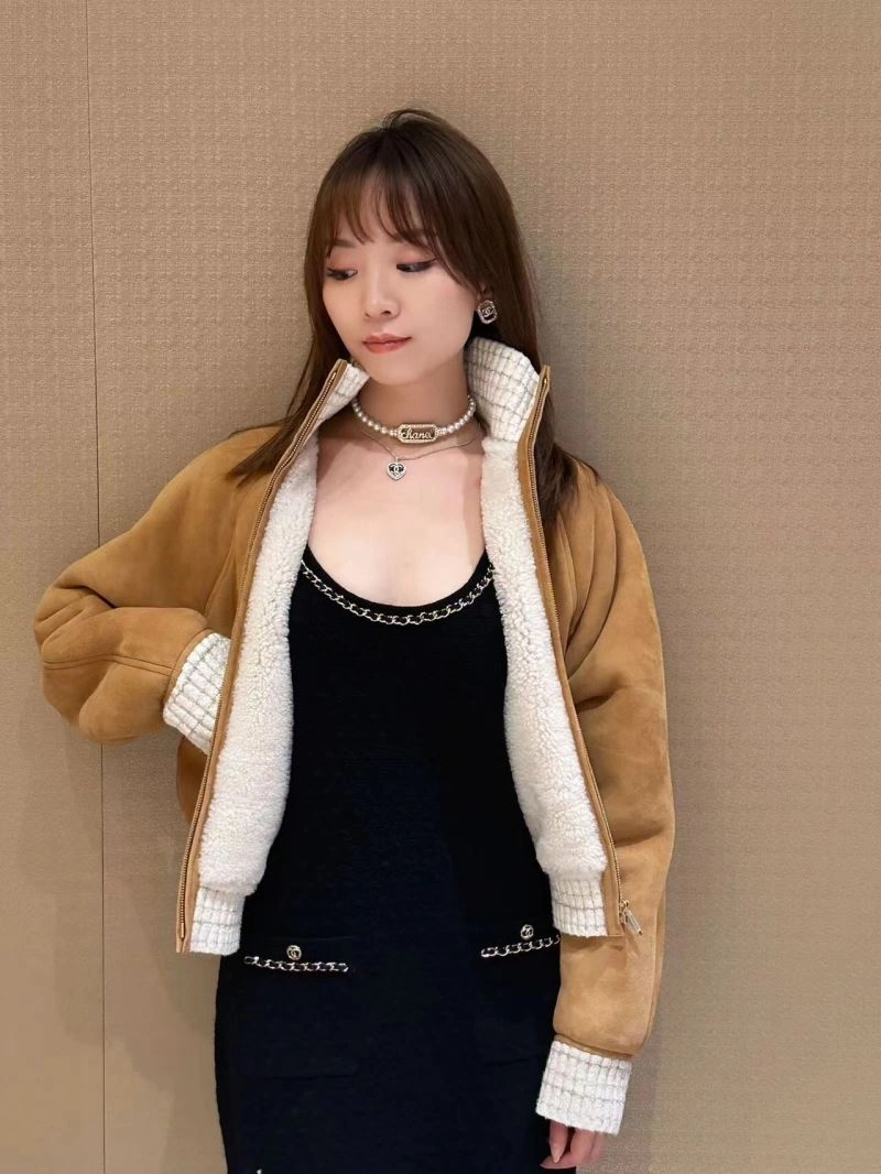 Fashionable Chxnxl Brooches 292735