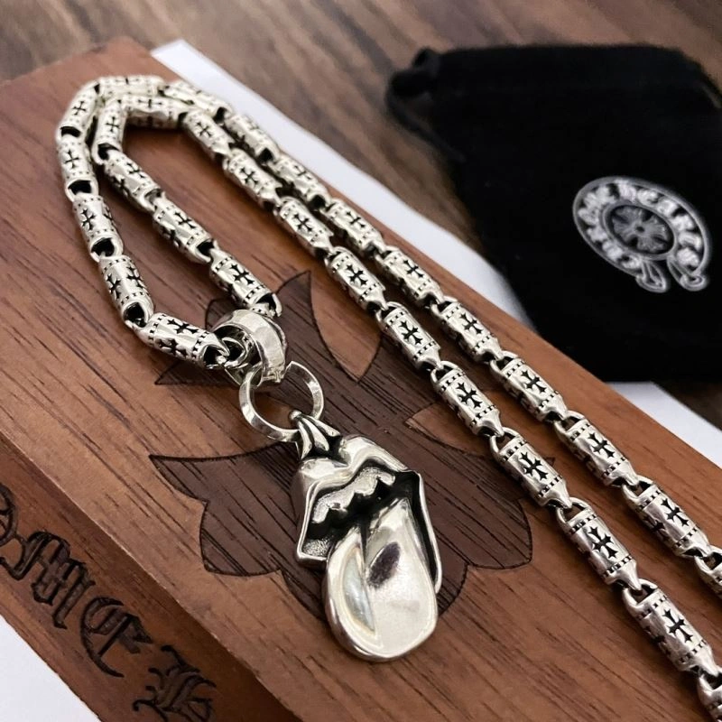 Lightweight Chrxmx Hxxrts Necklaces 300937