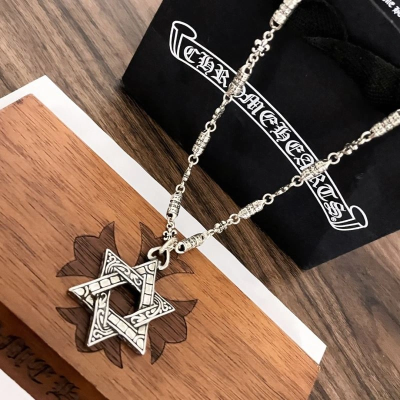 Refined Chrxmx Hxxrts Necklaces 300936