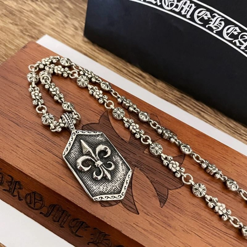 Sleek Chrxmx Hxxrts Necklaces 300942