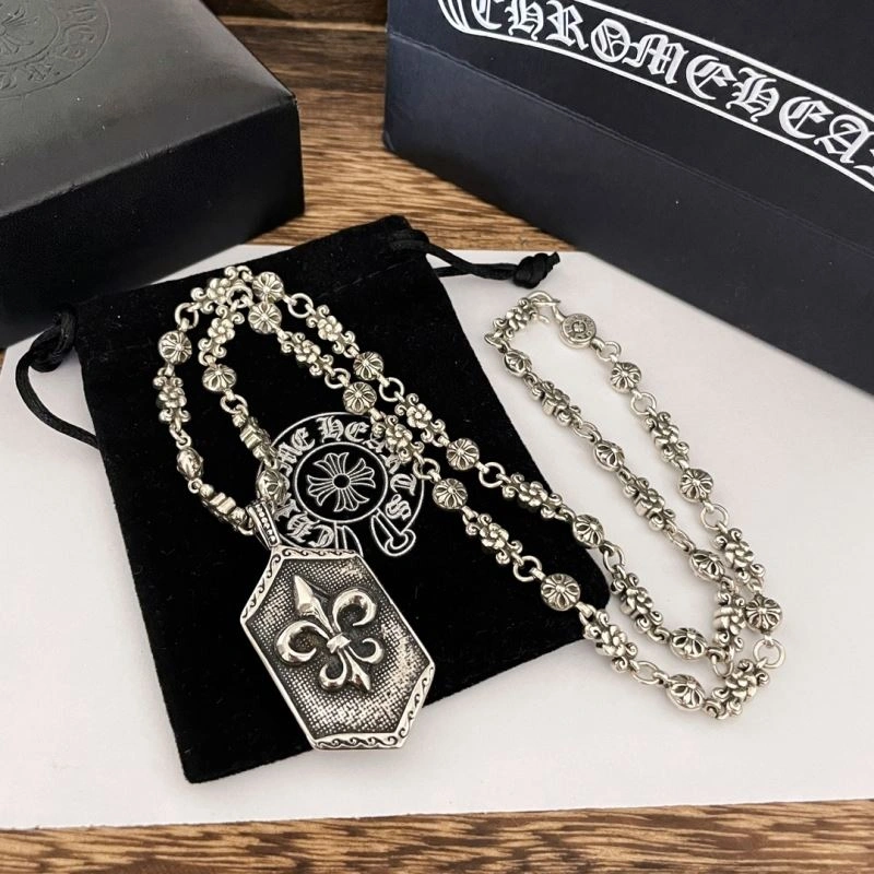 Sleek Chrxmx Hxxrts Necklaces 300942
