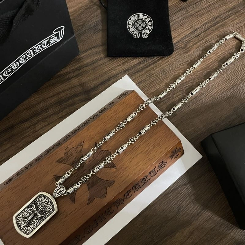 Functional Chrxmx Hxxrts Necklaces 300924