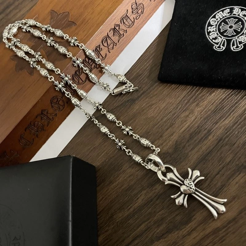 Soft Chrxmx Hxxrts Necklaces 300913