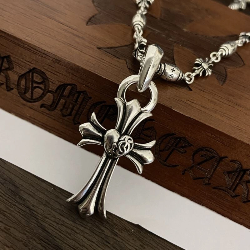 Soft Chrxmx Hxxrts Necklaces 300913