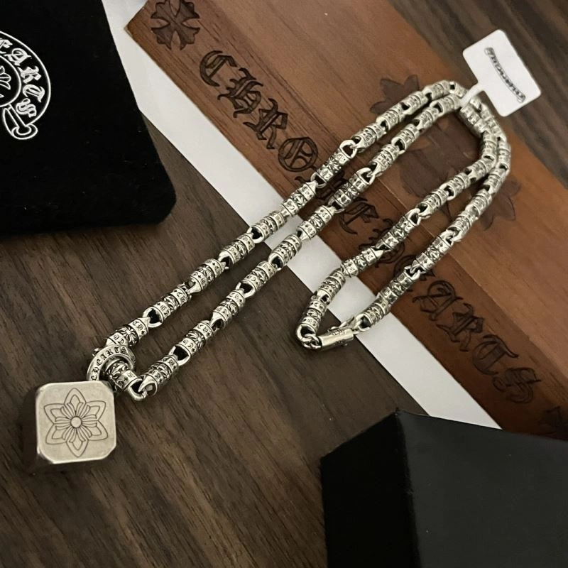 Chrxmx Hxxrts Necklaces Refined 300914