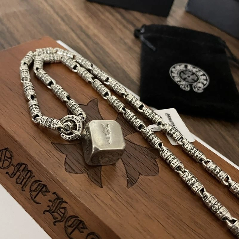 Chrxmx Hxxrts Necklaces Refined 300914