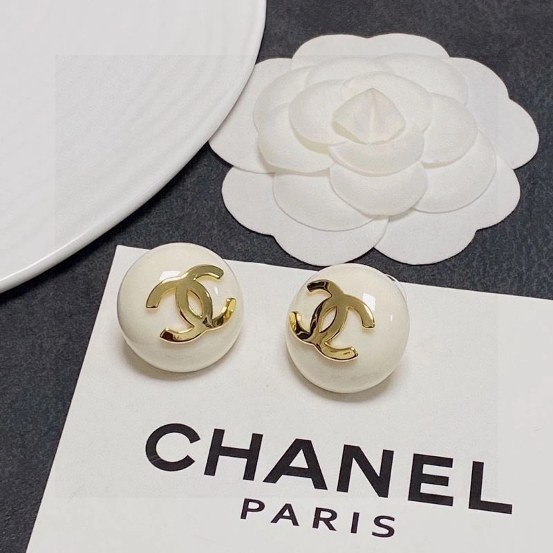 Resilient Chxnxl Earrings 291636