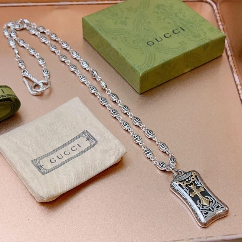 EyeCatching Gxccx Necklaces 306498