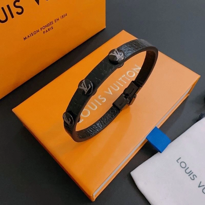 Refined LX Bracelets 311943