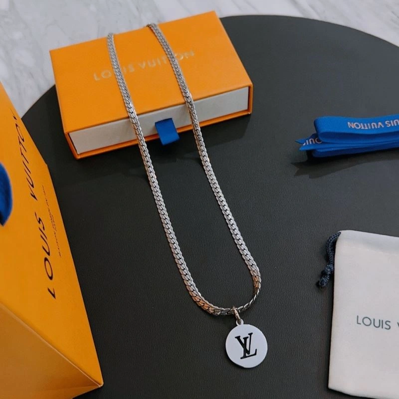 NewStyle LX Necklaces 311484