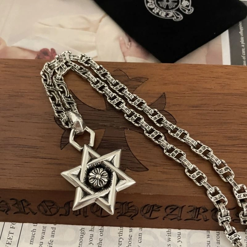 Modern Chrxmx Hxxrts Necklaces 300905