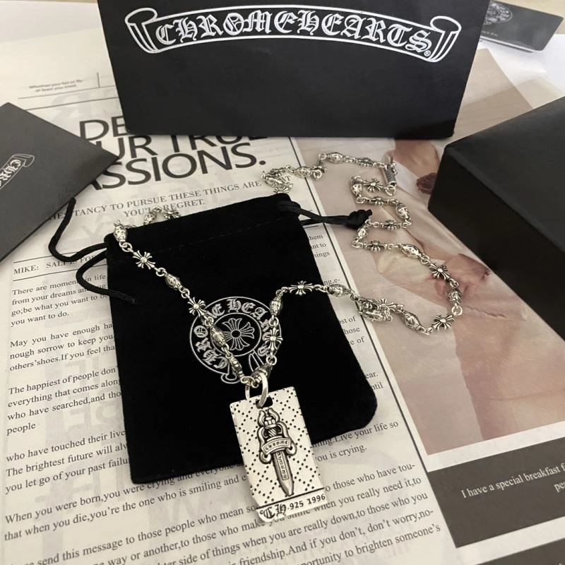 Cozy Chrxmx Hxxrts Necklaces 300928
