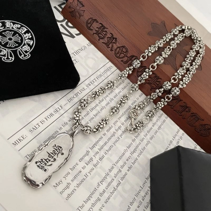 Fashionable Chrxmx Hxxrts Necklaces 300920