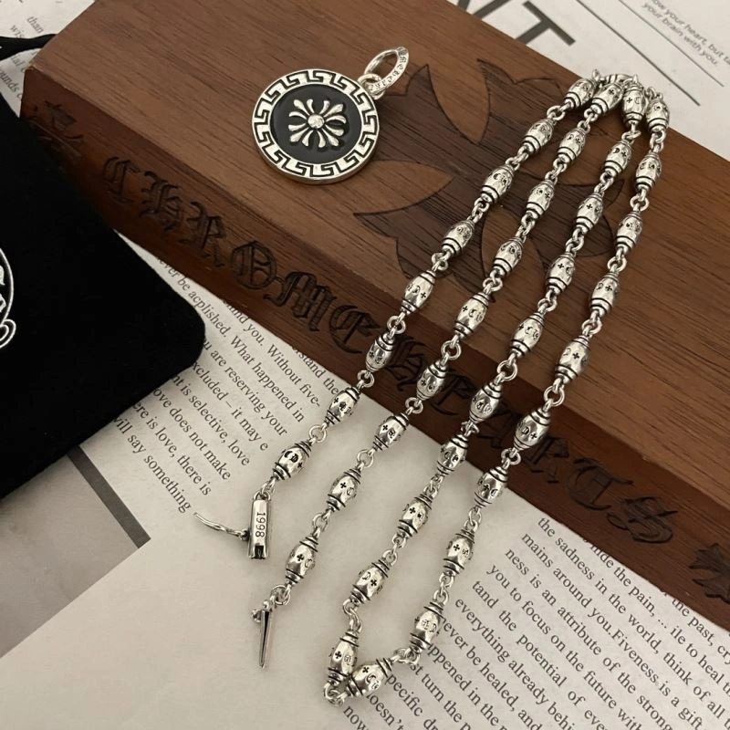 GoodFit Chrxmx Hxxrts Necklaces 300902