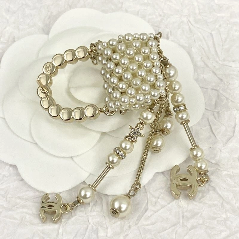 Chxnxl Brooches Modern 292728