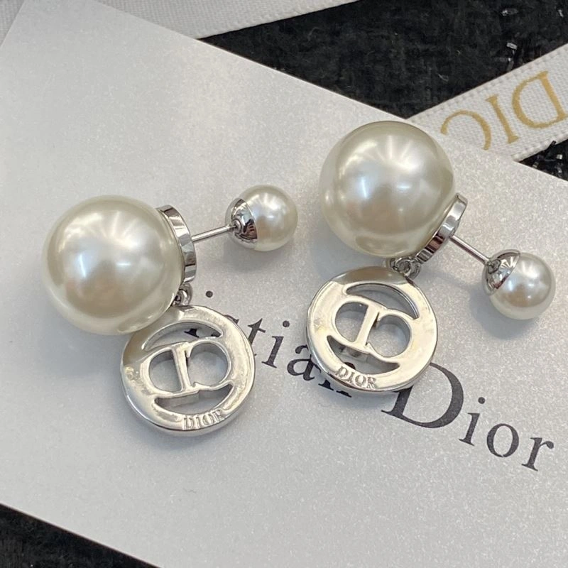 Christian Dxxr Earrings Affordable 295342