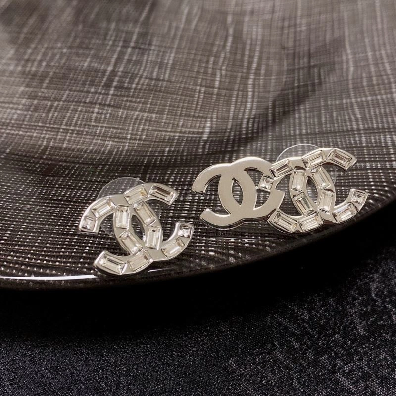 Functional Chxnxl Earrings 291610