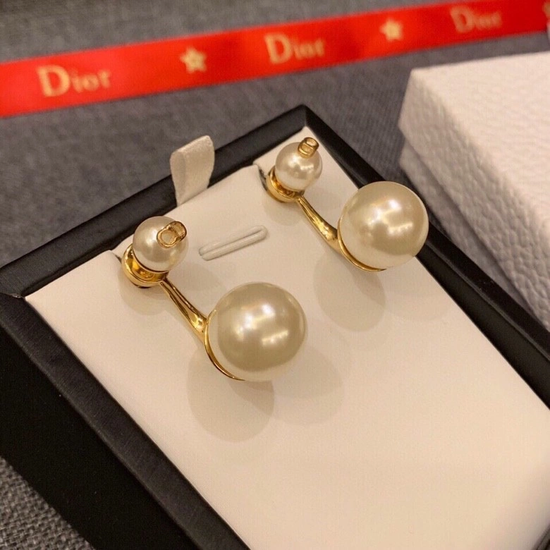 Stylish Christian Dxxr Earrings 295337