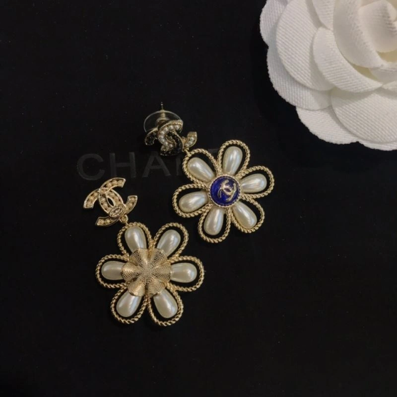 Durable Chxnxl Earrings 291597