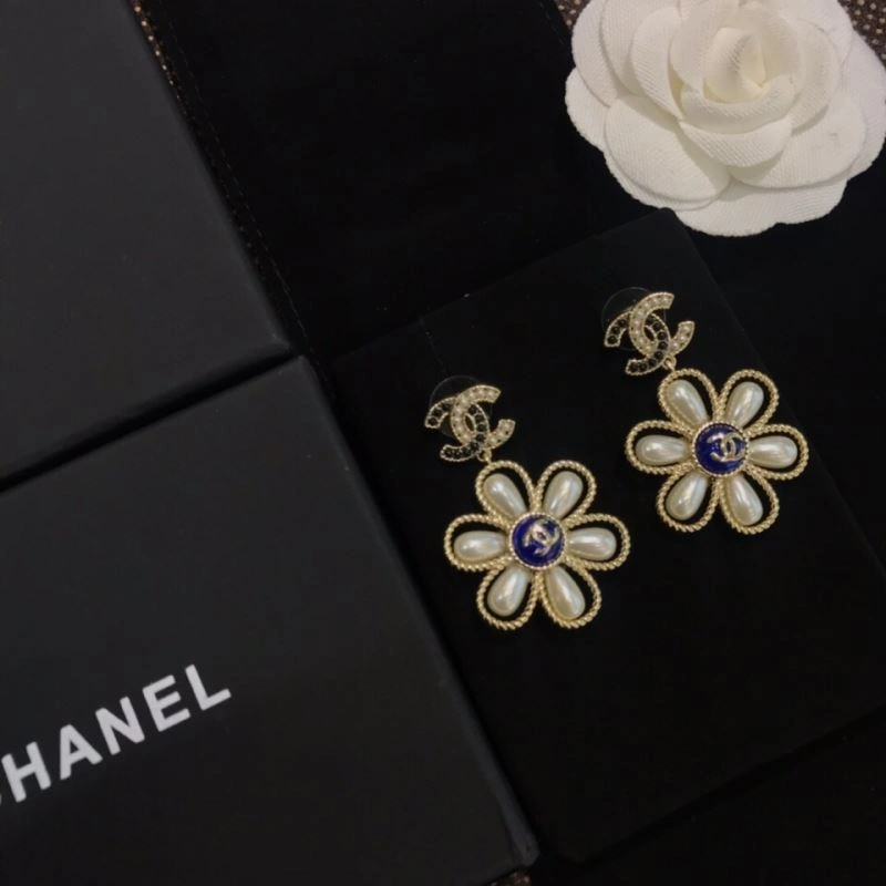 Durable Chxnxl Earrings 291597