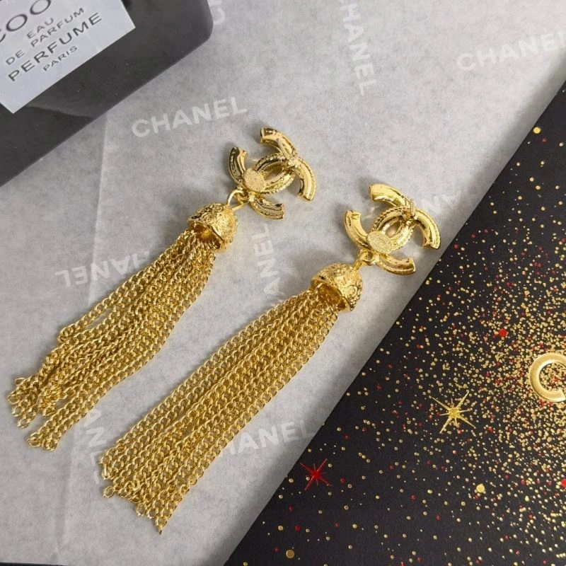 HighQuality Chxnxl Earrings 291586