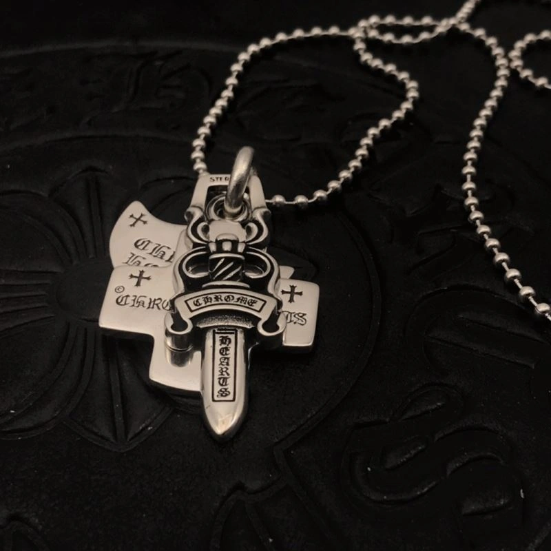 Practical Chrxmx Hxxrts Necklaces 300890