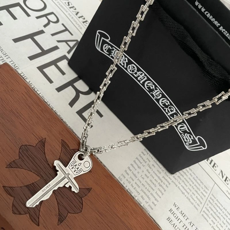 Chrxmx Hxxrts Necklaces Cozy 300879