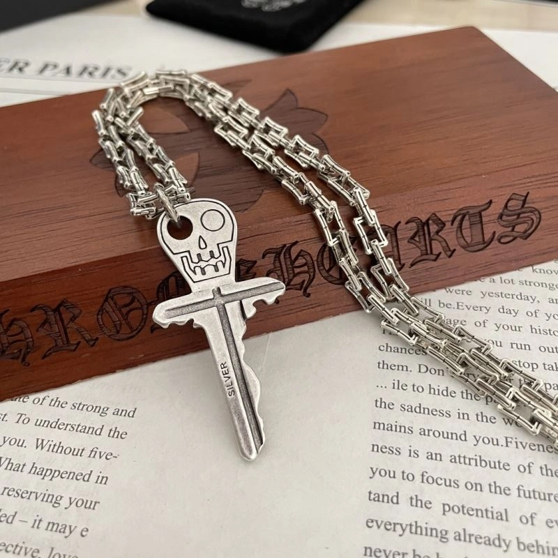 Chrxmx Hxxrts Necklaces Cozy 300879