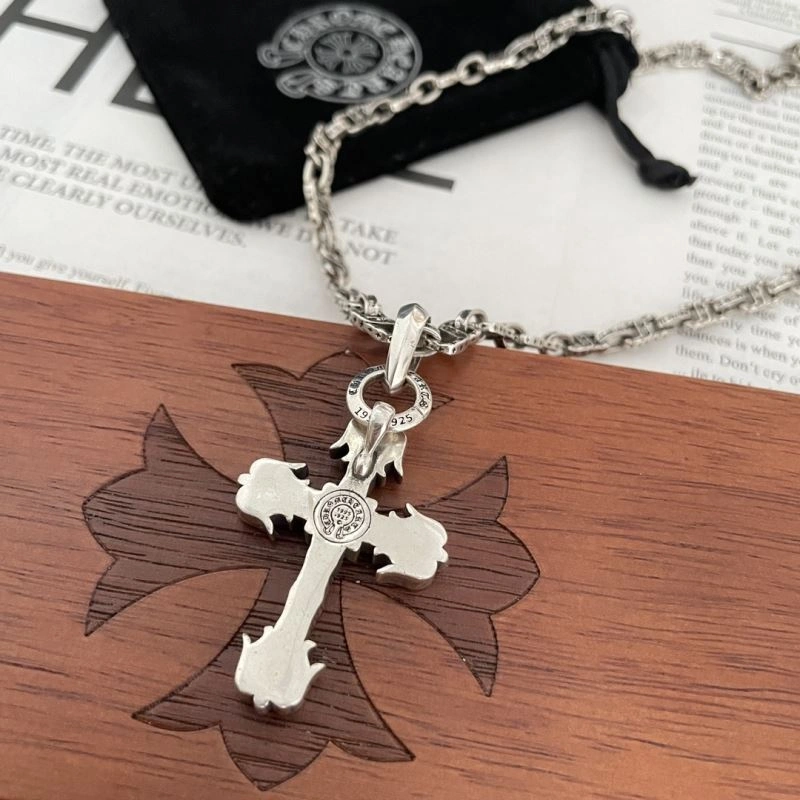 Chrxmx Hxxrts Necklaces Sophisticated 300869