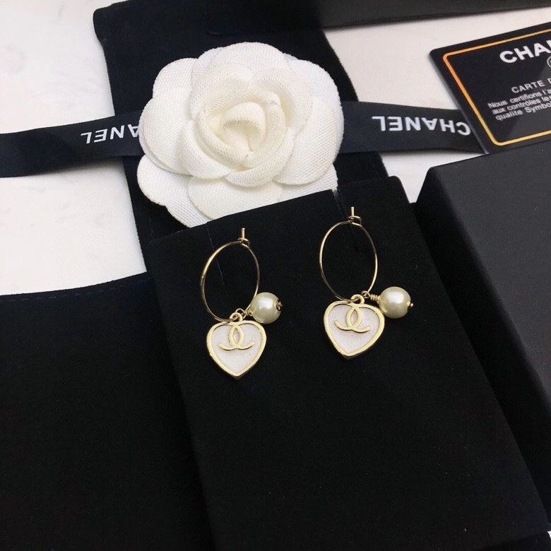 Elegant Chxnxl Earrings 291557