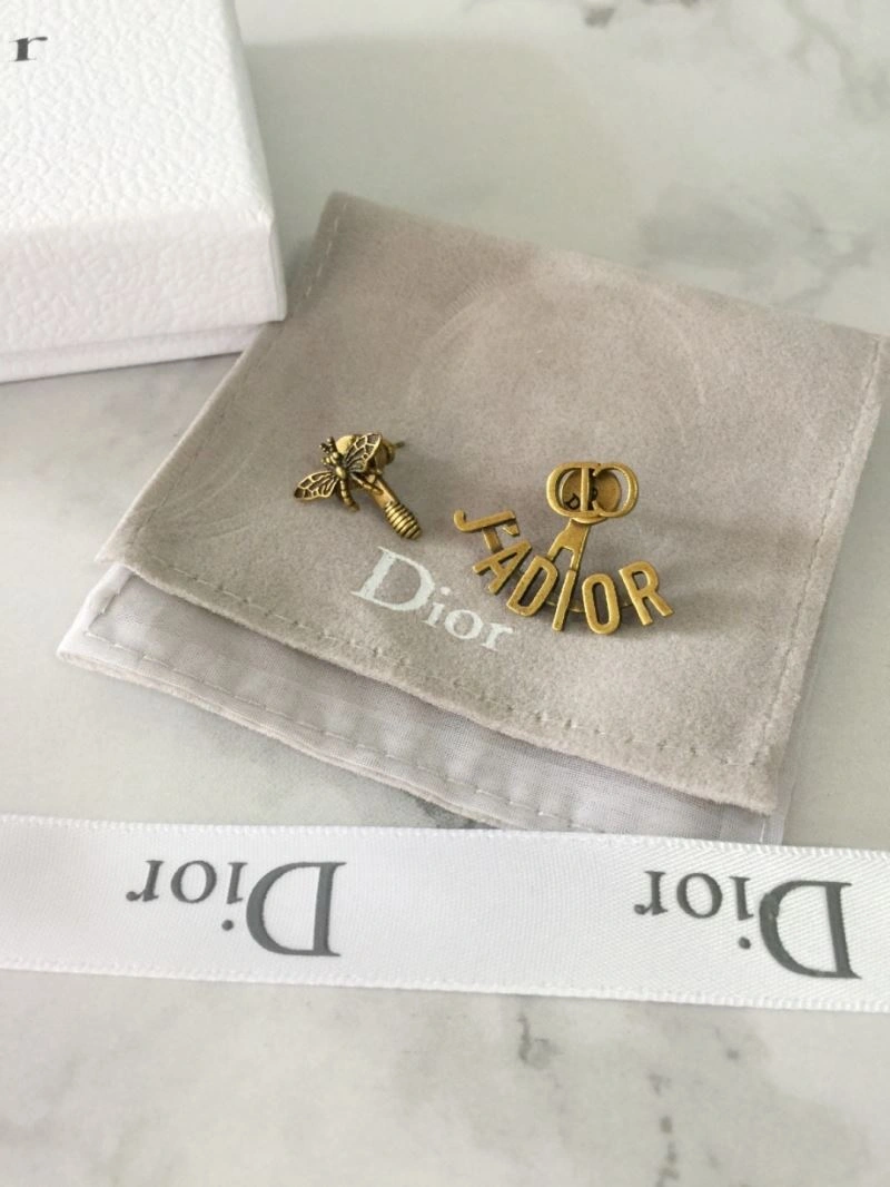Cozy Christian Dxxr Earrings 295331
