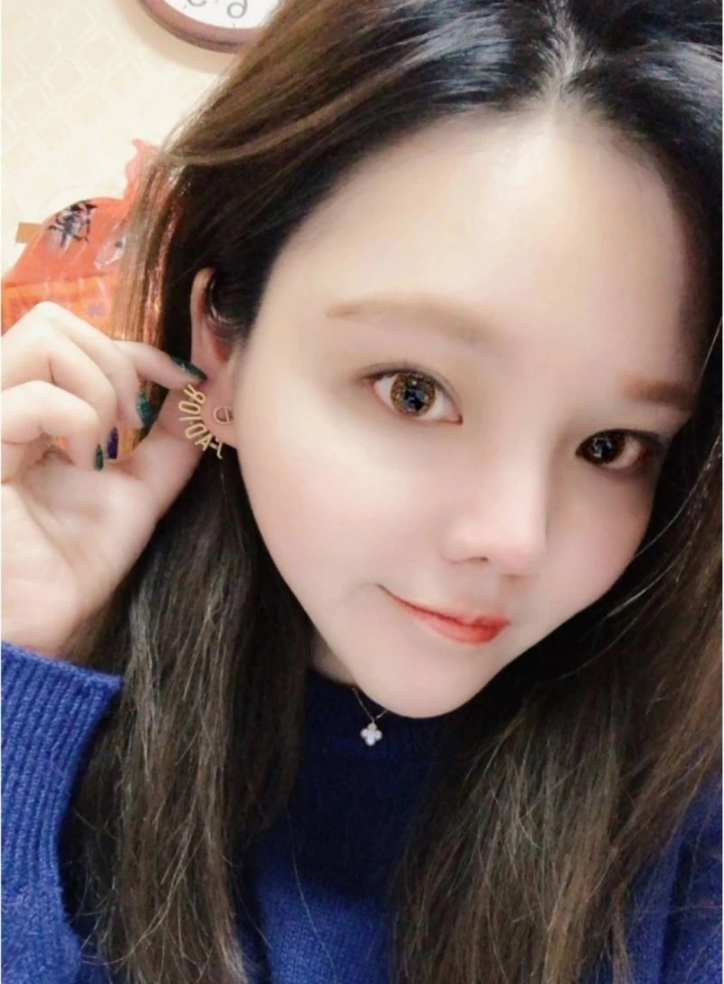 Cozy Christian Dxxr Earrings 295331