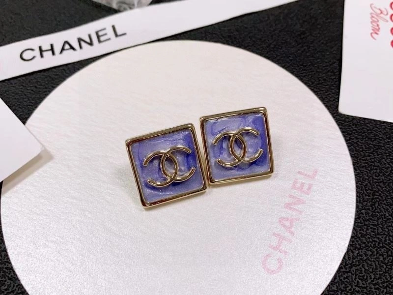 Fashionable Chxnxl Earrings 291564