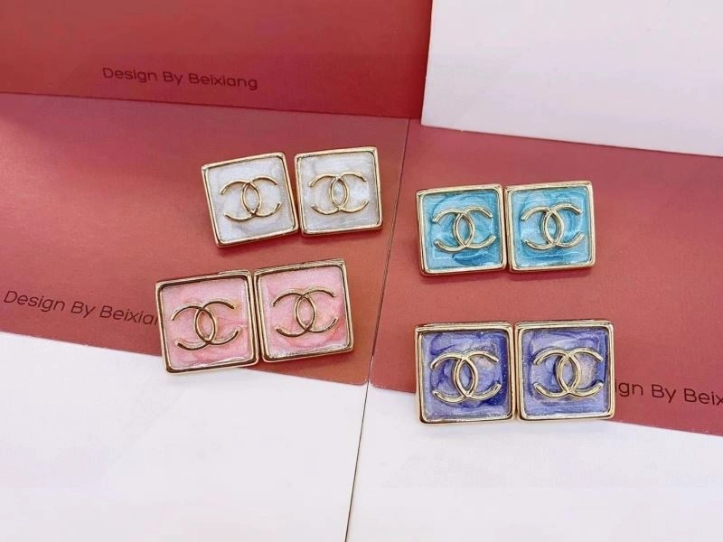 Fashionable Chxnxl Earrings 291564