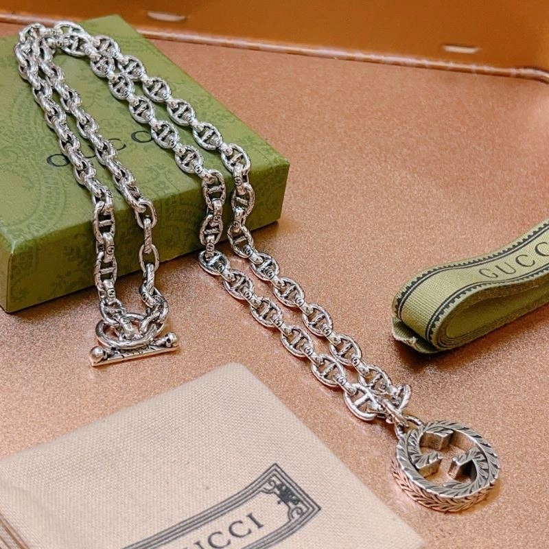 Gxccx Necklaces Affordable 306465