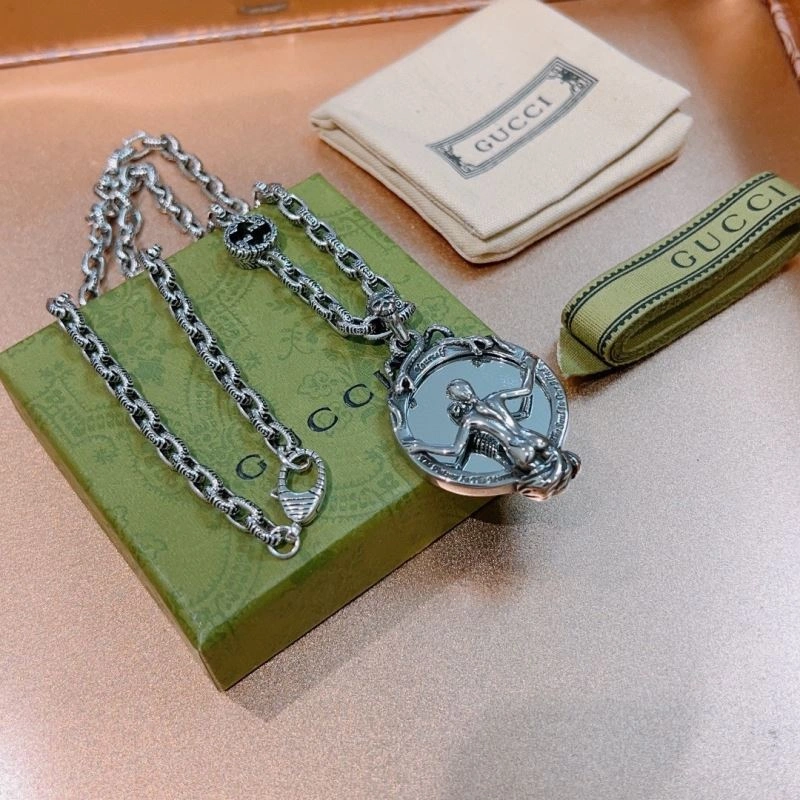 Gxccx Necklaces Affordable 306458