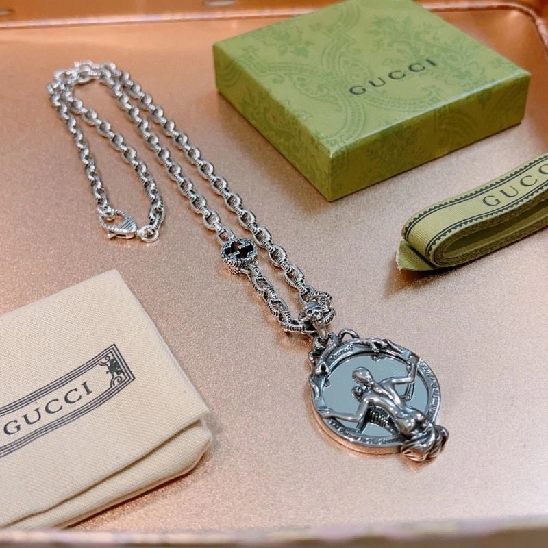 Gxccx Necklaces Affordable 306458