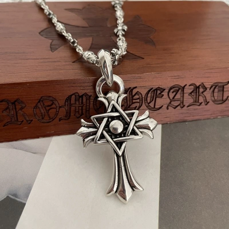 Durable Chrxmx Hxxrts Necklaces 300874