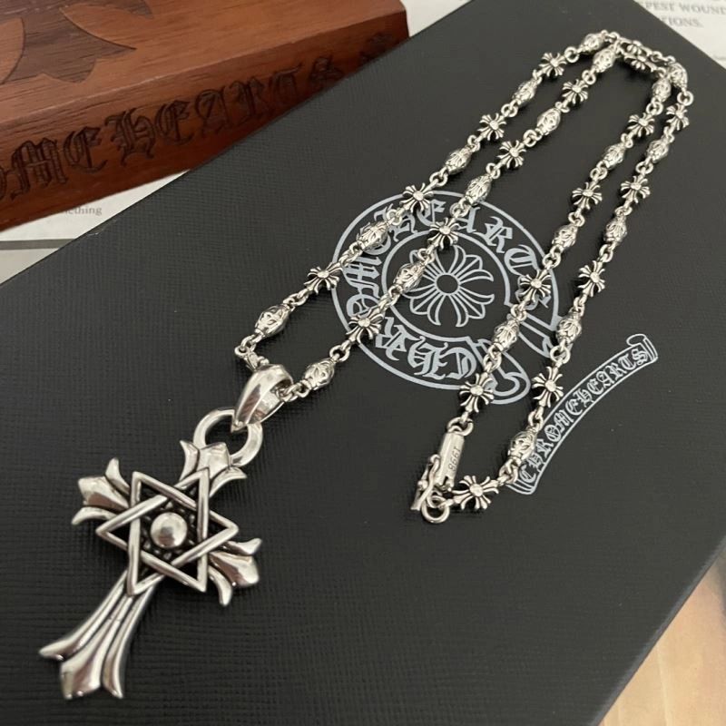 Durable Chrxmx Hxxrts Necklaces 300874