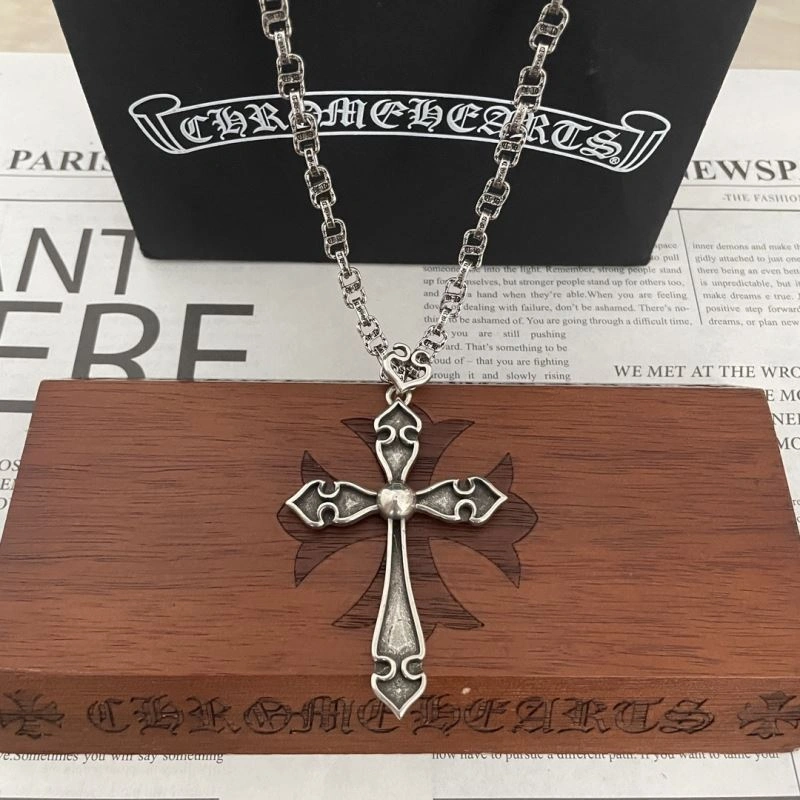 Chrxmx Hxxrts Necklaces EyeCatching 300871