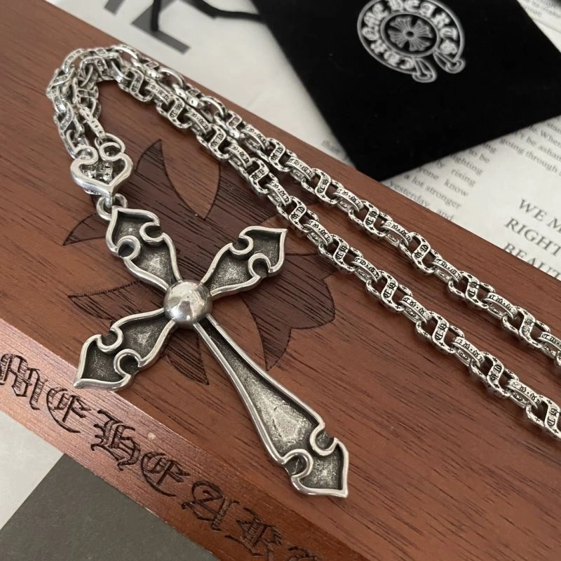Chrxmx Hxxrts Necklaces EyeCatching 300871