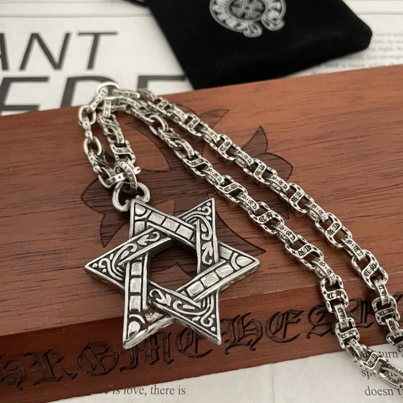 Chrxmx Hxxrts Necklaces Fashionable 300858